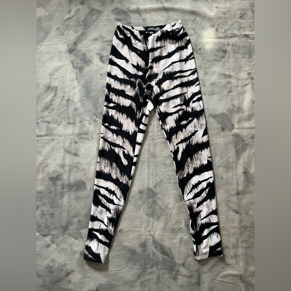Alexander McQueen Pants - Alexander McQueen Zebra Print Leggings